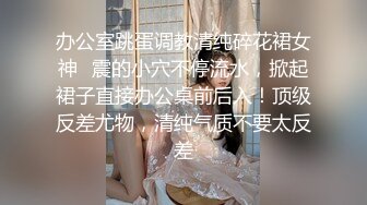 电钻调教奶妈，黑丝情趣露脸性感的大骚奶子，还在滴着奶水好刺激，逼逼里塞着跳蛋，电钻假鸡巴玩奶子捅逼逼