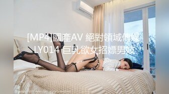 美国一男子在TIKTOK展示自己的亚裔母狗 “亚洲女孩会为一个金发碧眼的美国男朋友做任何事”