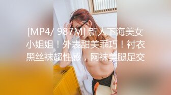 36E巨乳女仆甜美酒窝小姐姐，两个大奶子甩在外面，顶级肥臀粉穴