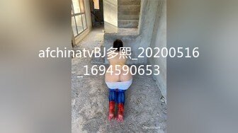 《贵在真实☀️泄密》住宅区出租房改集体宿_舍监控破_解偸_拍大酒店上班的几位高颜值妹子日常换衣裸奔，大奶大屁股白皙真太劲儿 (4)