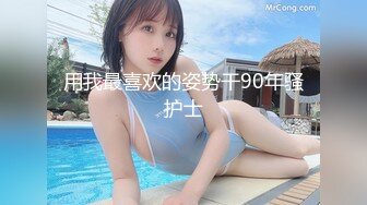 189_(sex)20230817_路边花