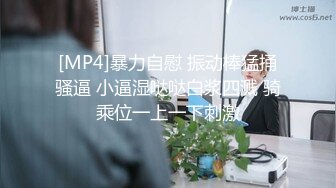 小情侣卫生间镜前后入 你在干吗 拍你啊 不要拍人家 以后留着纪念 啊啊老公好深 要干坏了 坏蛋 不要不要 小美眉真能叫