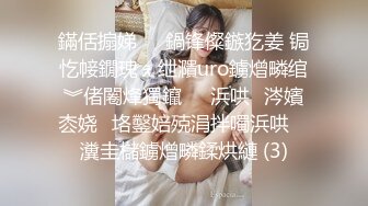 【OnlyFans】小胡渣大屌男友，颜值在线的肉感体态女友[yamthacha]福利合集，蜜桃臀粉穴后入，居家自拍 22