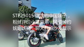 黑丝女神露脸跟小鲜肉大秀啪啪，淫荡风骚让小哥吃奶玩逼，无套抽插配合小哥各种姿势爆草，内射中出舔鸡巴