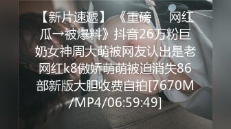 -带大胸美女在别人家走廊里各种抽插,一人干一人在拍摄